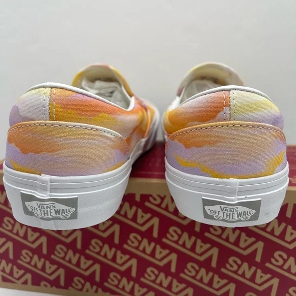 Vans WMNS Classic Slip-On
Festival Dream Multi Sneakers 
VN000BVZCYJ - Picture 9 of 16